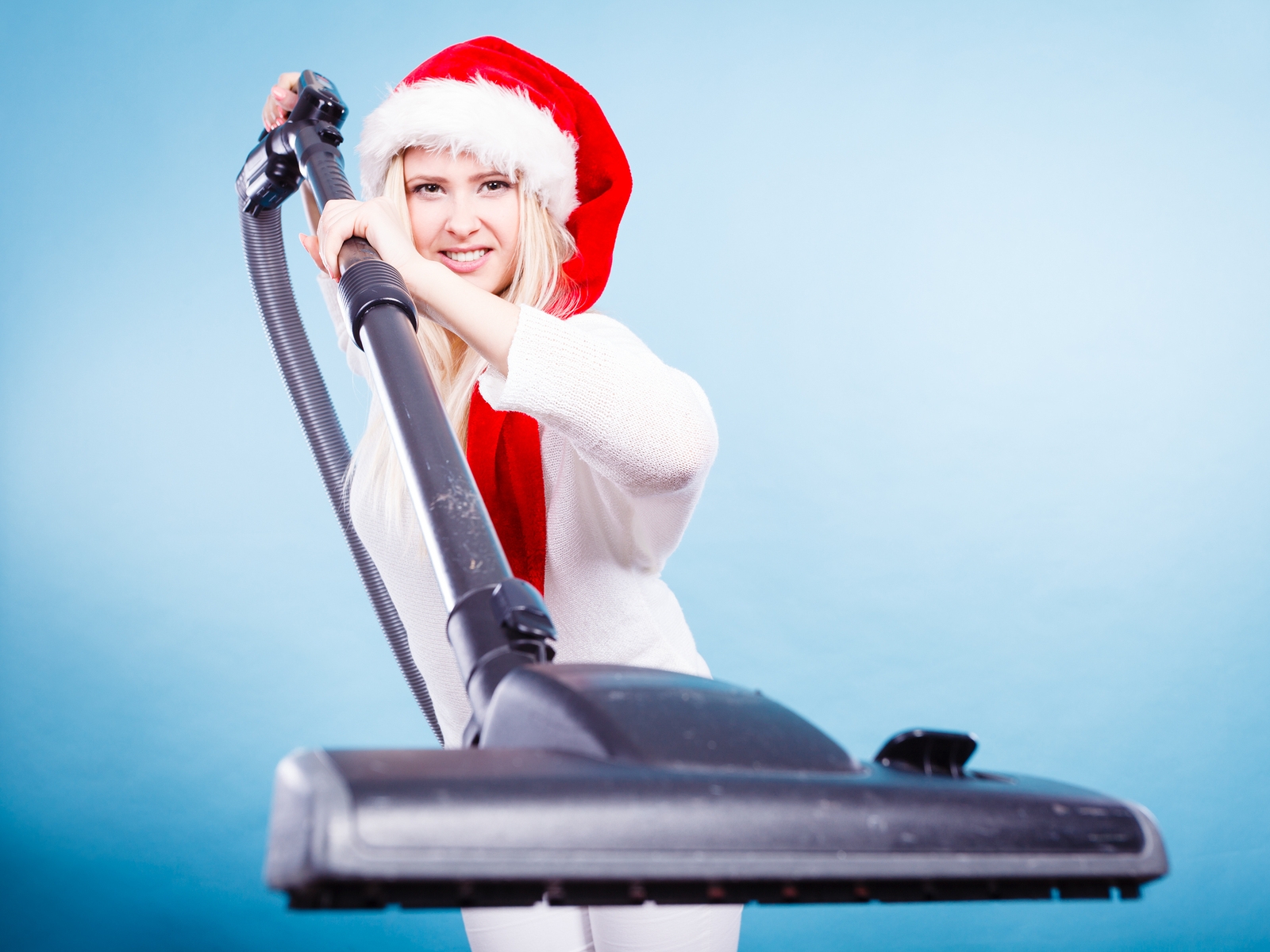 Make the Holidays Sparkle! Hire a Professional Cleaning Service