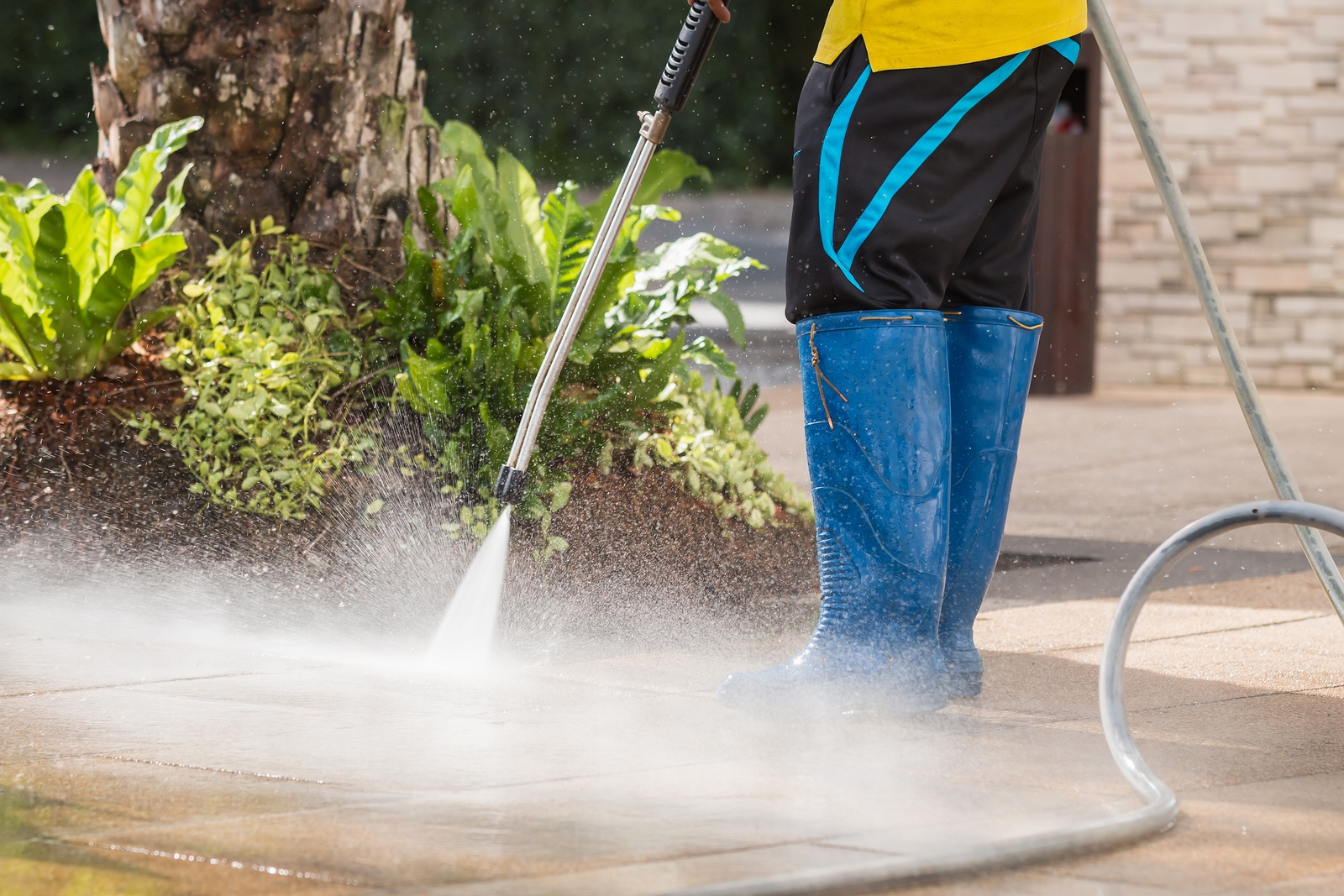 Professional Power Washing Services - Why it’s not a DIY Project