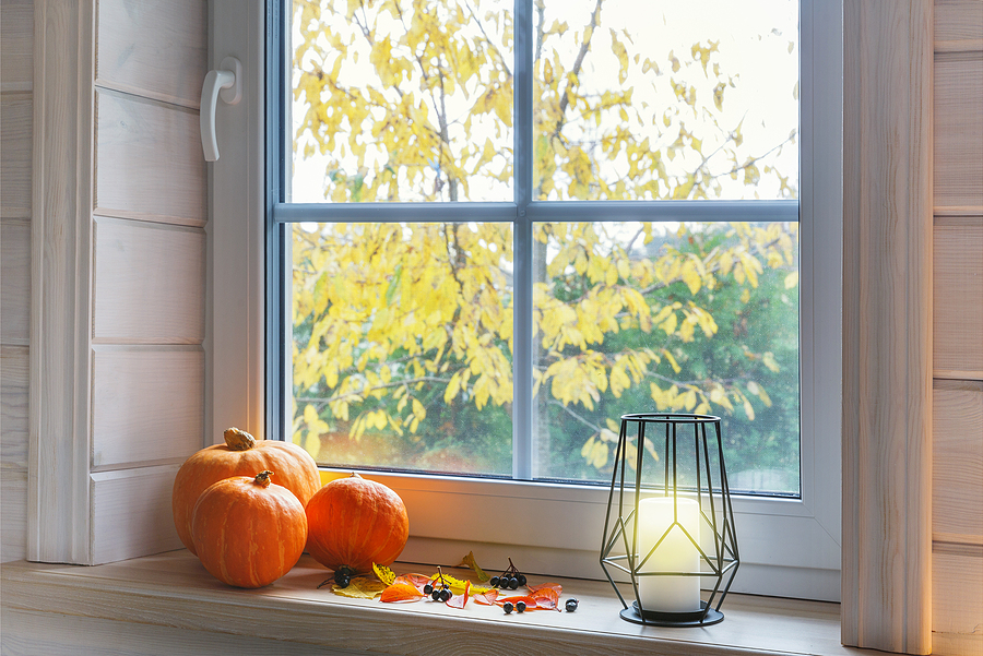 Fall: The Right Time to Hire A Professional Window Cleaning Service